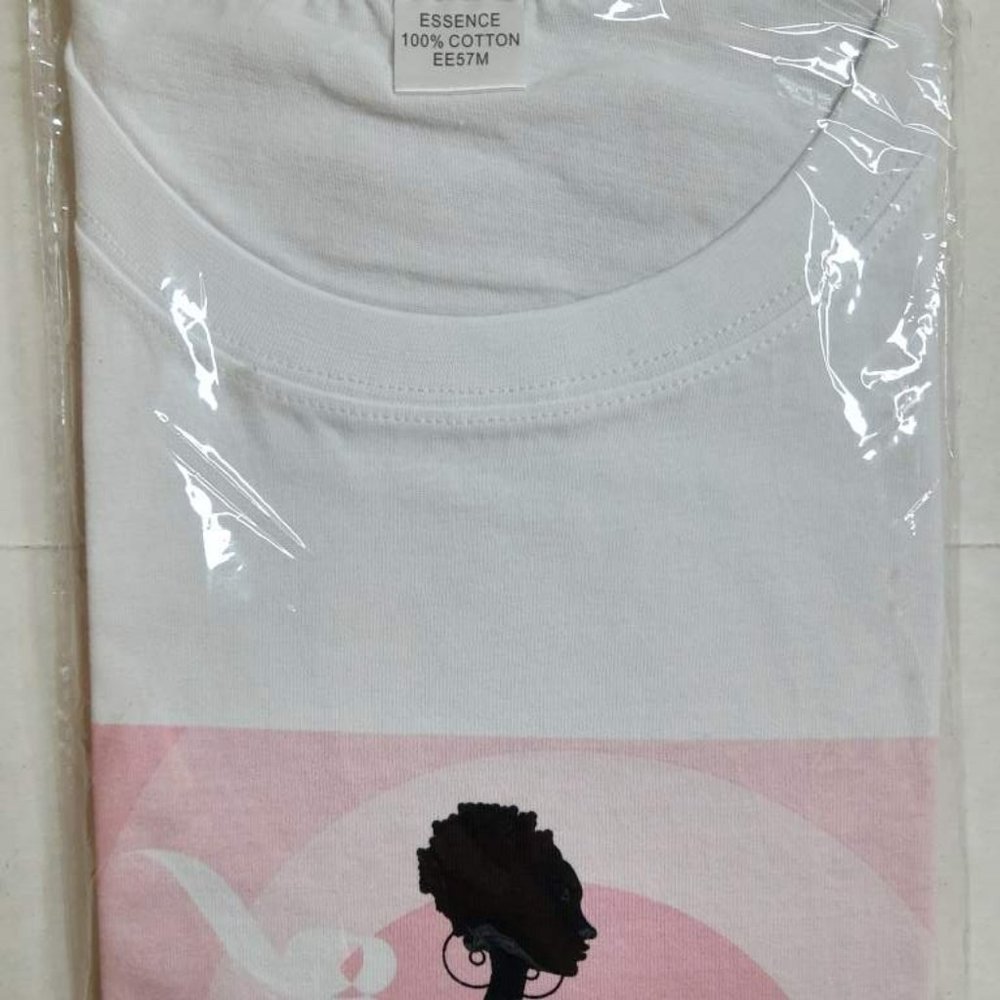 Vintage Essence Magazine t-shirt - Medium - Brand New!!